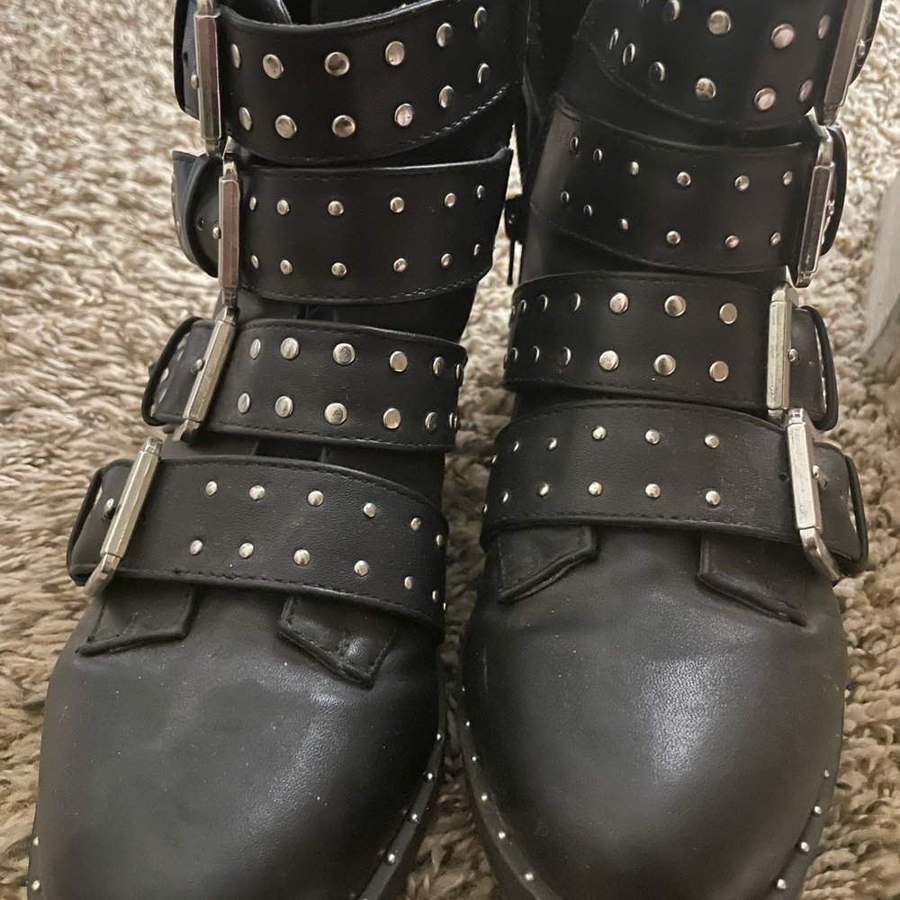Women’s Combat Booties Size 6